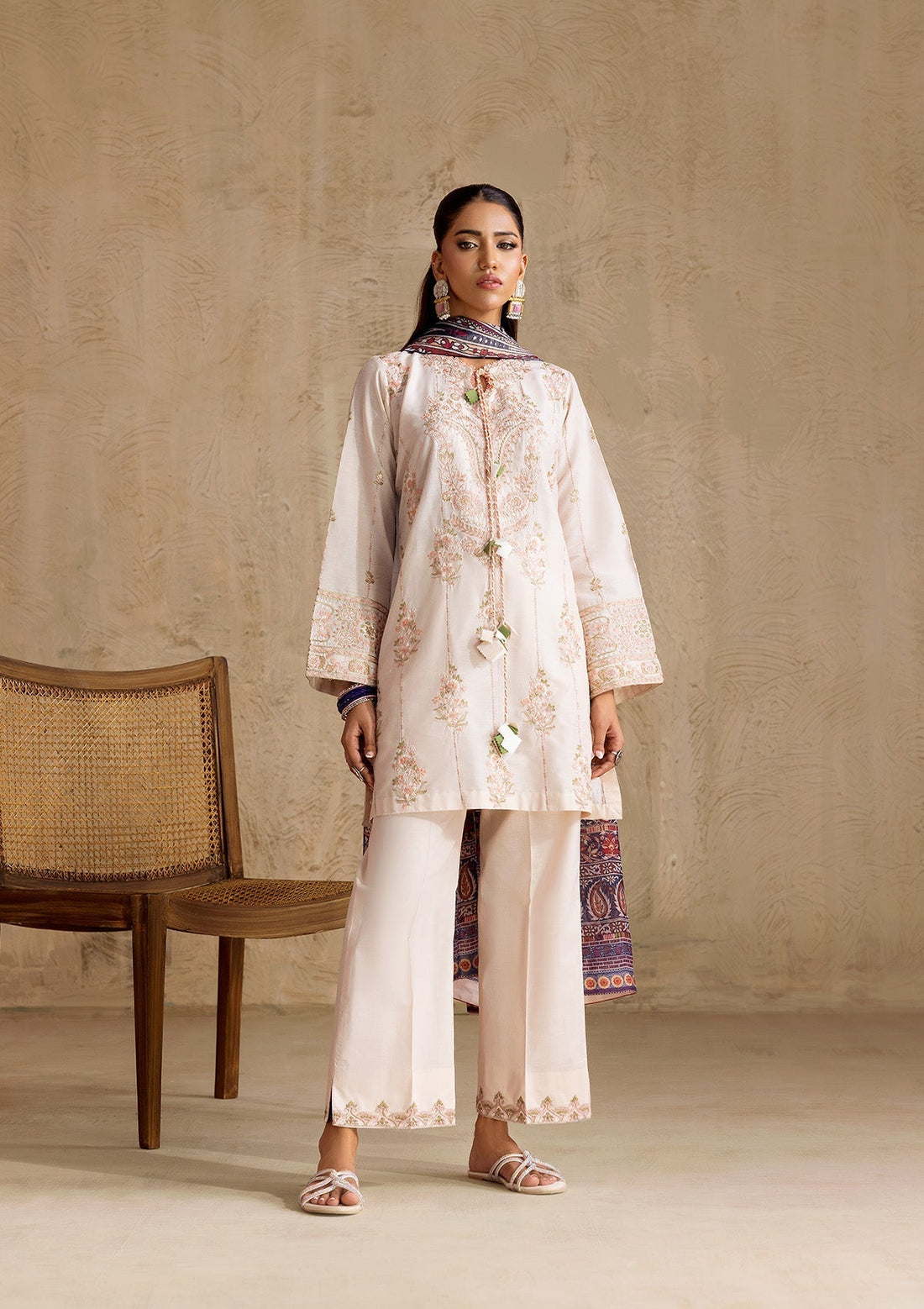 Aik Atelier | RTW 25 | LOOK 09
