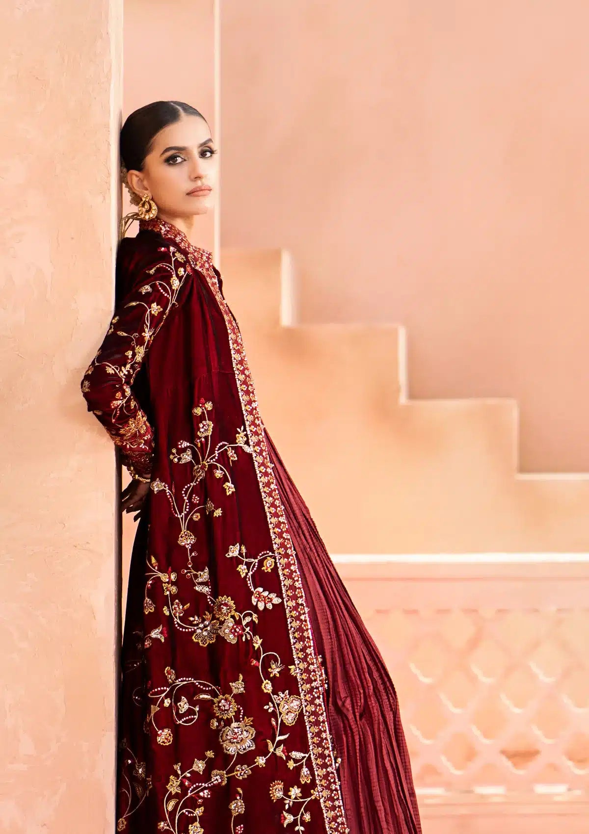 Aik Atelier | Zardozi Velvet 23 | 07 - House Of Anaya