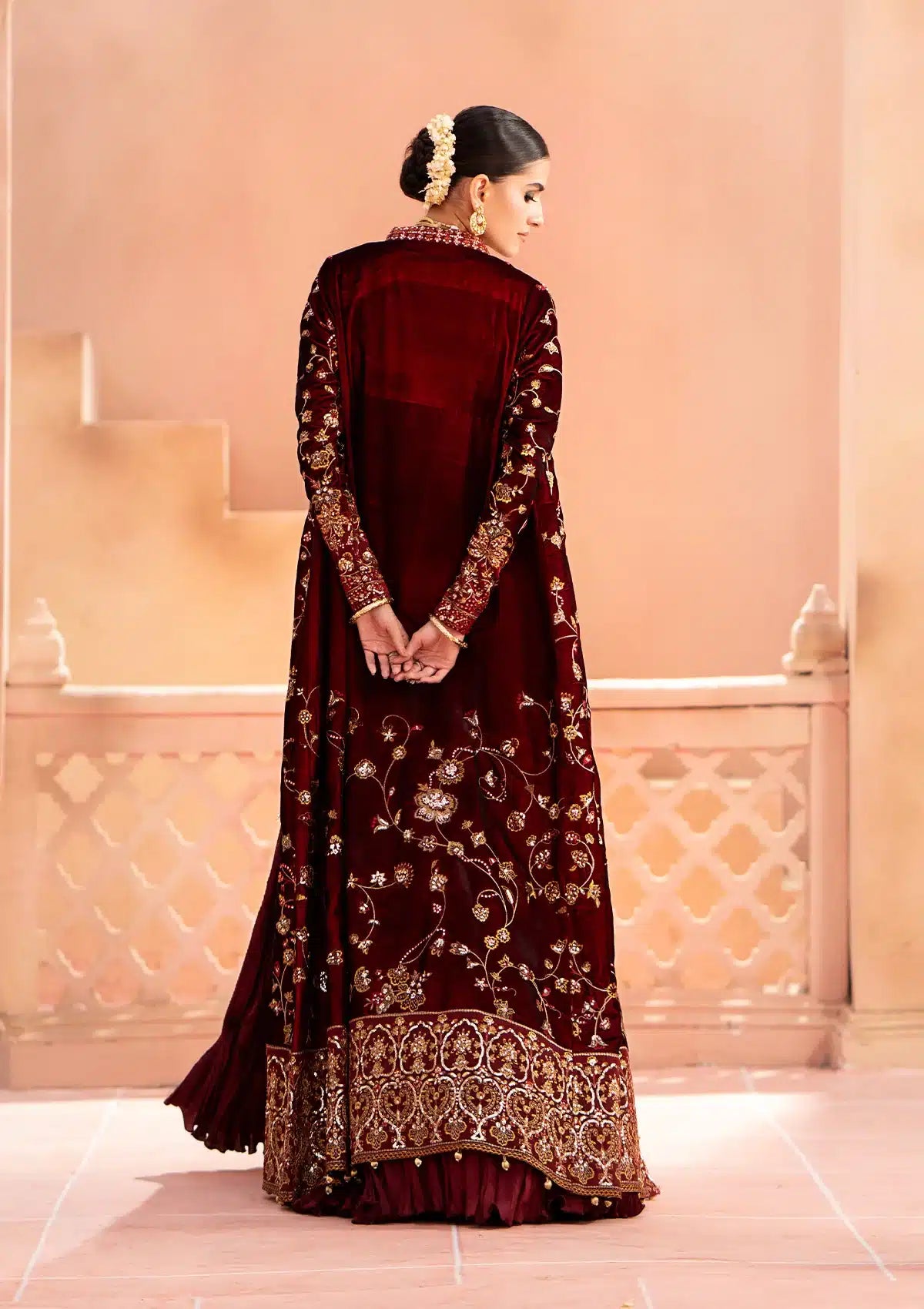 Aik Atelier | Zardozi Velvet 23 | 07 - House Of Anaya