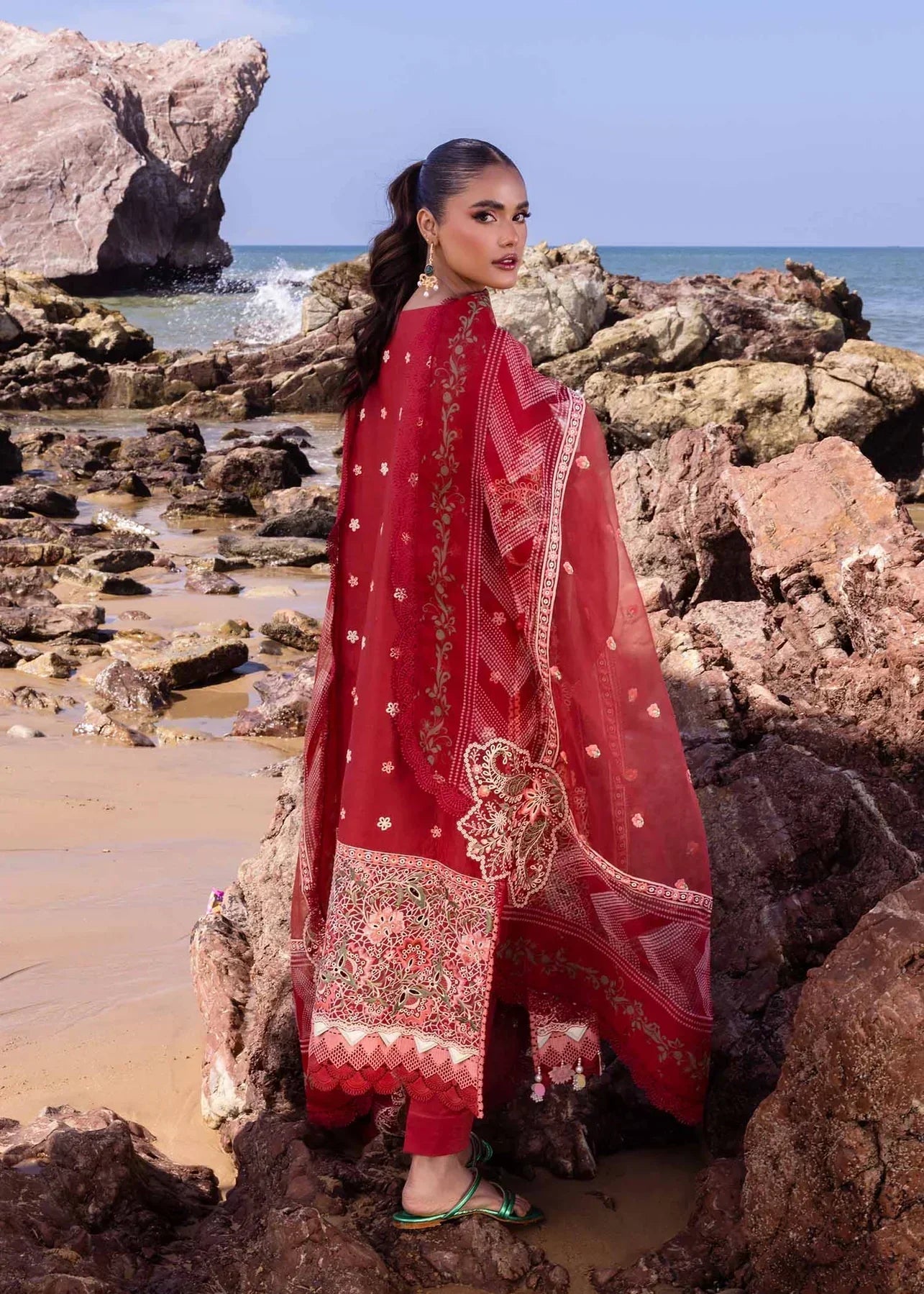 Akbar Aslam | Oasis Lawn 24 | Petuna - House Of Anaya