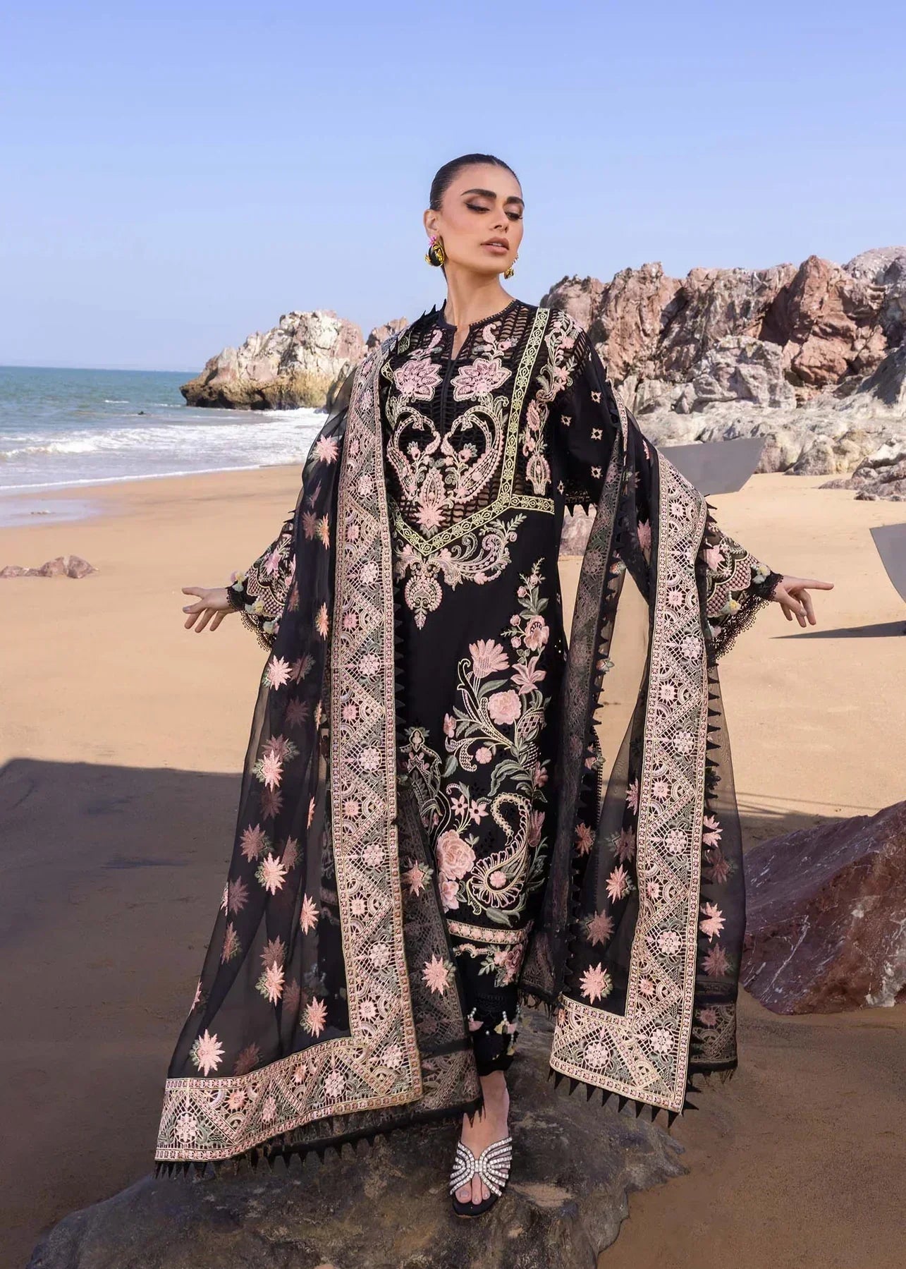 Akbar Aslam | Oasis Lawn 24 | Iris - House Of Anaya
