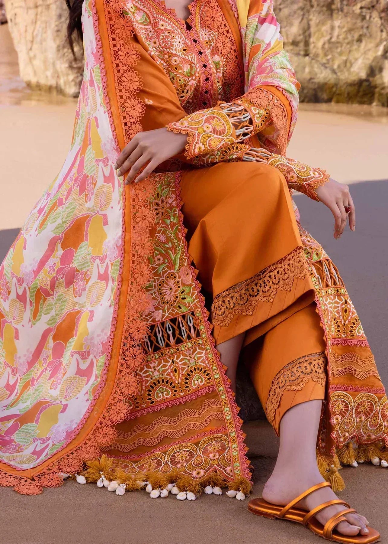 Akbar Aslam | Oasis Lawn 24 | Calla Lily - House Of Anaya