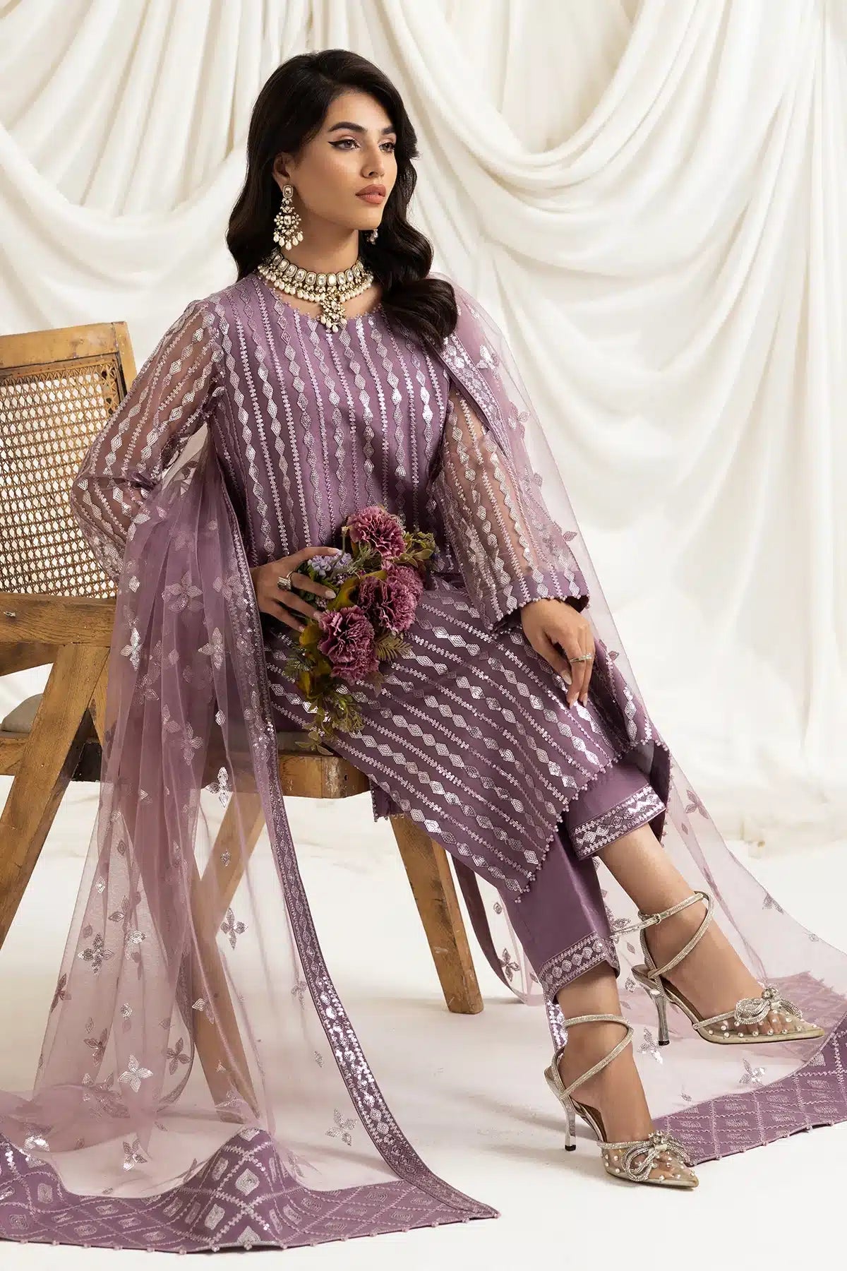 Alizeh | Dua Formals 23 | DUA-V02D03B-AYSAL(LILAC) - House Of Anaya