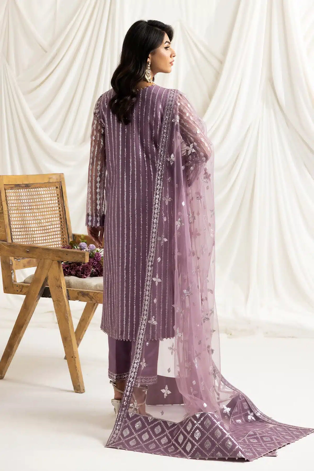 Alizeh | Dua Formals 23 | DUA-V02D03B-AYSAL(LILAC) - House Of Anaya