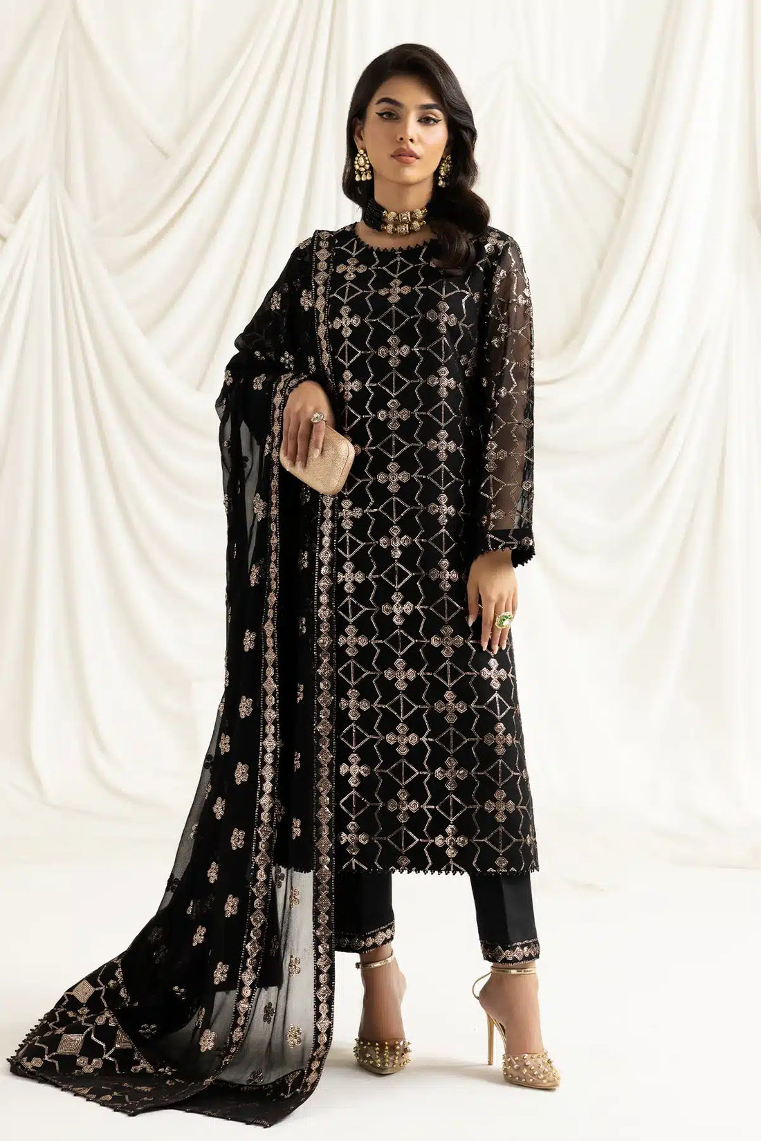 Alizeh | Dua Formals 23 | DUA-V02D04A-NAZIK(Black) - House Of Anaya