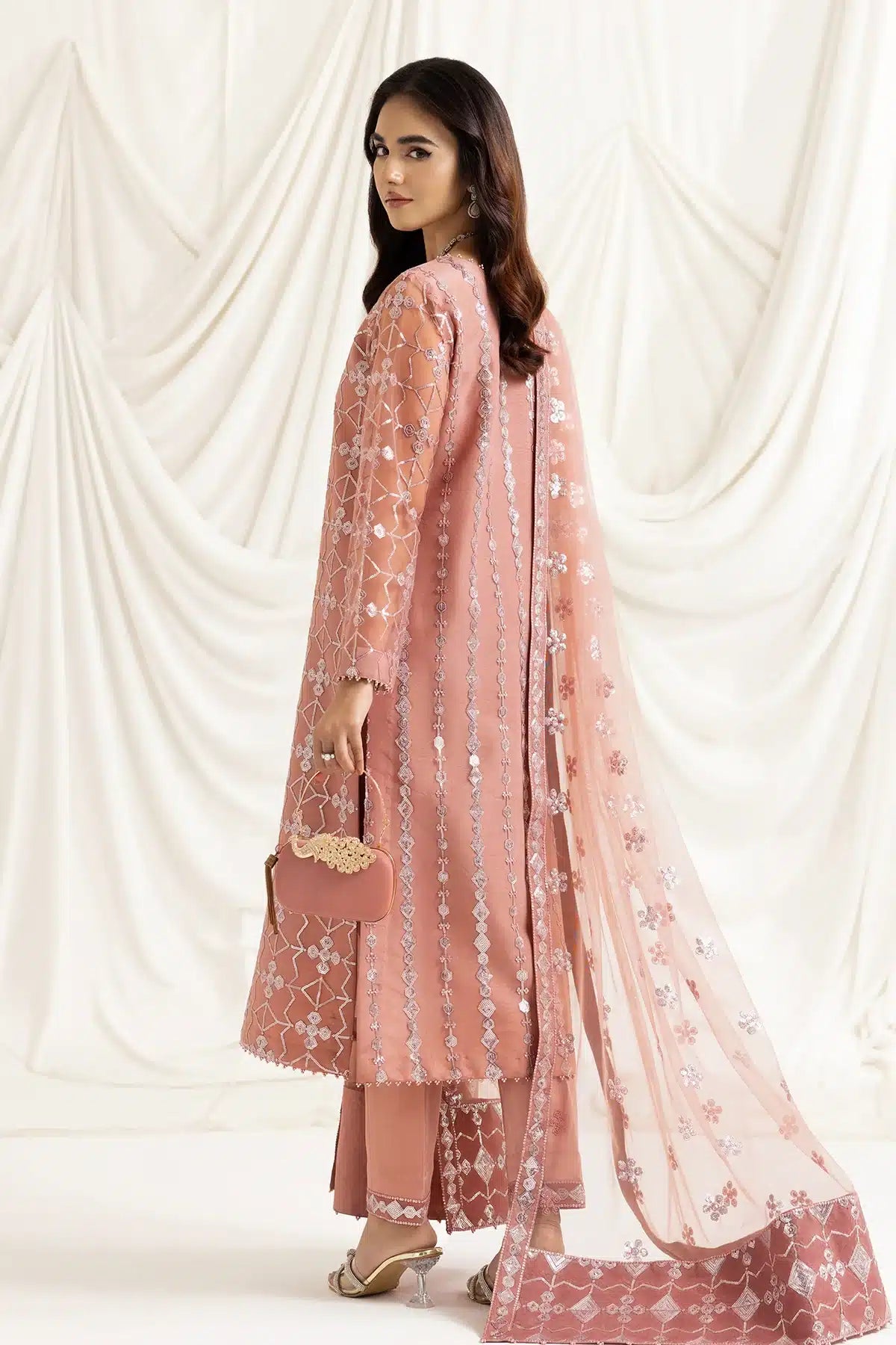 Alizeh | Dua Formals 23 | DUA-V02D04B-NAZIK(PINK) - House Of Anaya