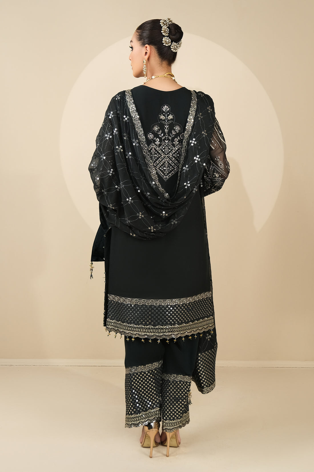 Alizeh | Formals Collection | MINERVA UF-V03D04 - House Of Anaya