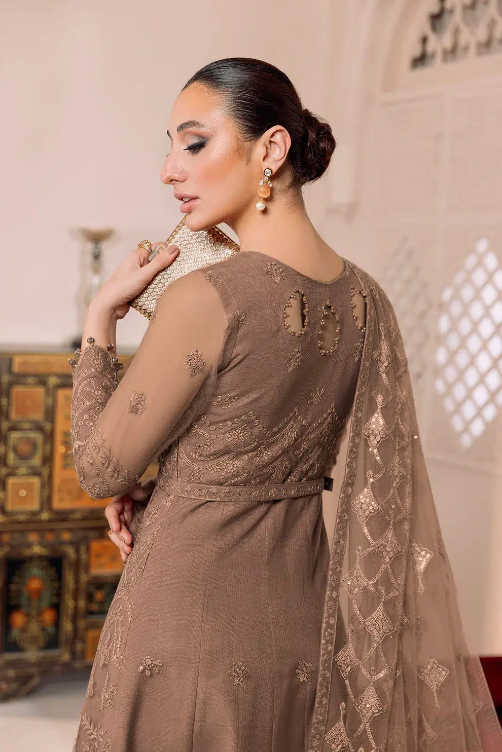 Alizeh | Dua Formals 23 | DUA-V01D05B- RYAN ( BEIGE ) - House Of Anaya