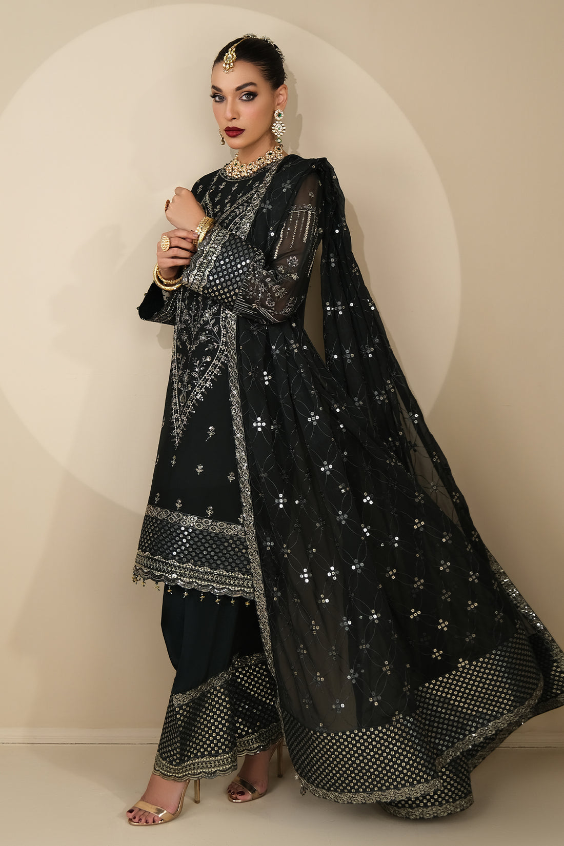 Alizeh | Formals Collection | MINERVA UF-V03D04 - House Of Anaya