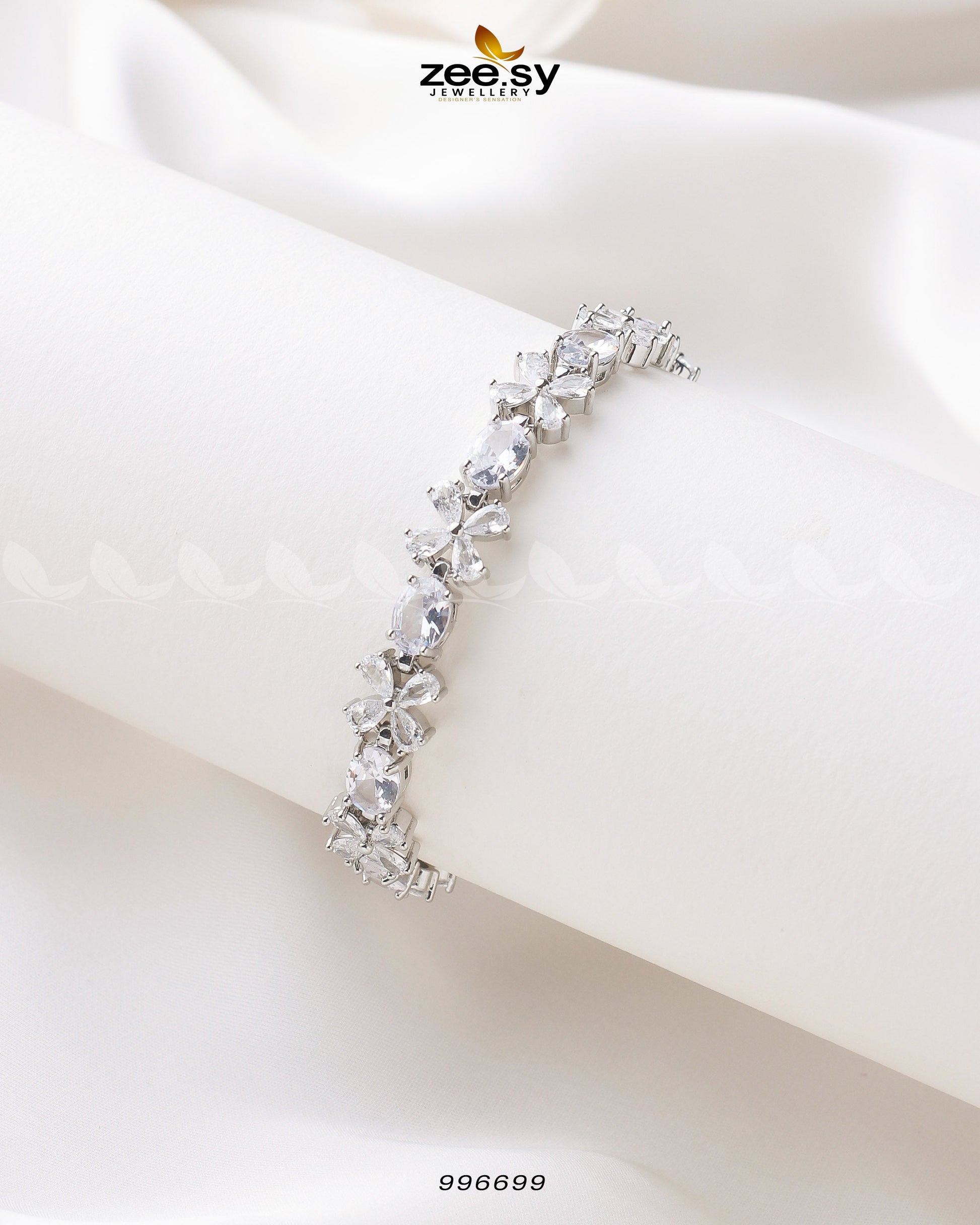 Lisianthus Bracelet - House Of Zarish