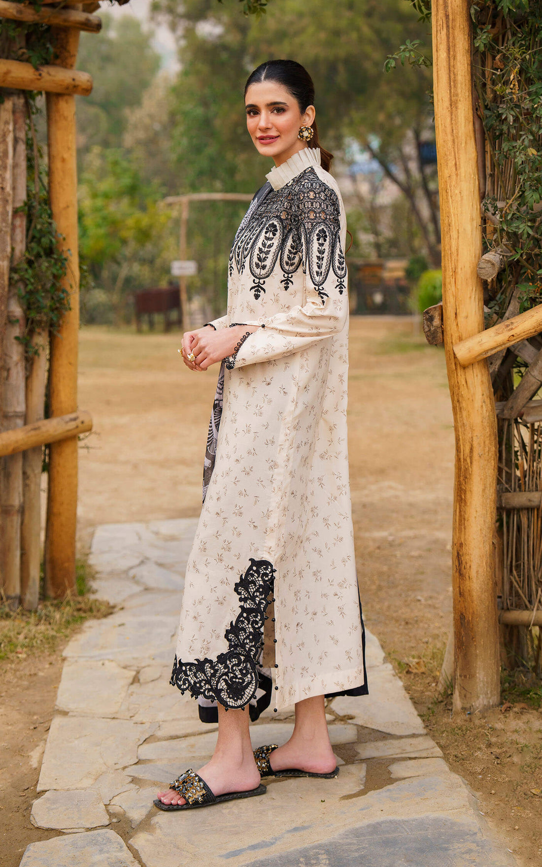 Asifa and Nabeel | Meraki Summer 24 | SNOWDROP-U141M002 - House of Zarish