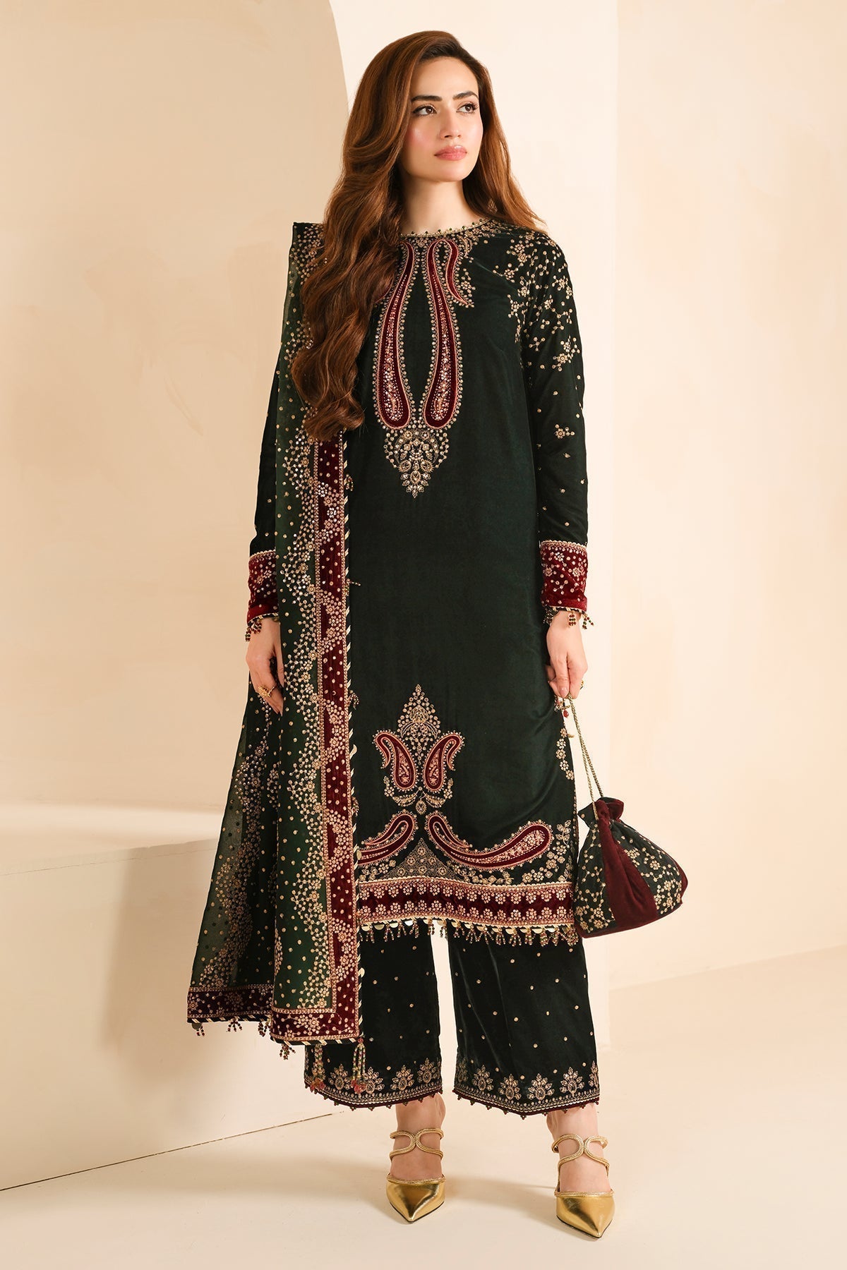 Jazmin | Velvet Edit 24 | Velvet Formal VF-2034 - House Of Anaya