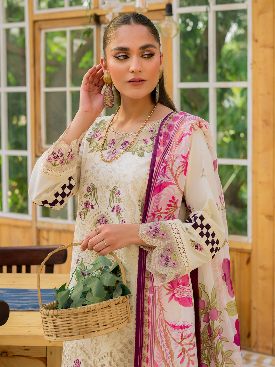 Mahnur | Bella Lawn 24 | BL - 04 - House of Zarish