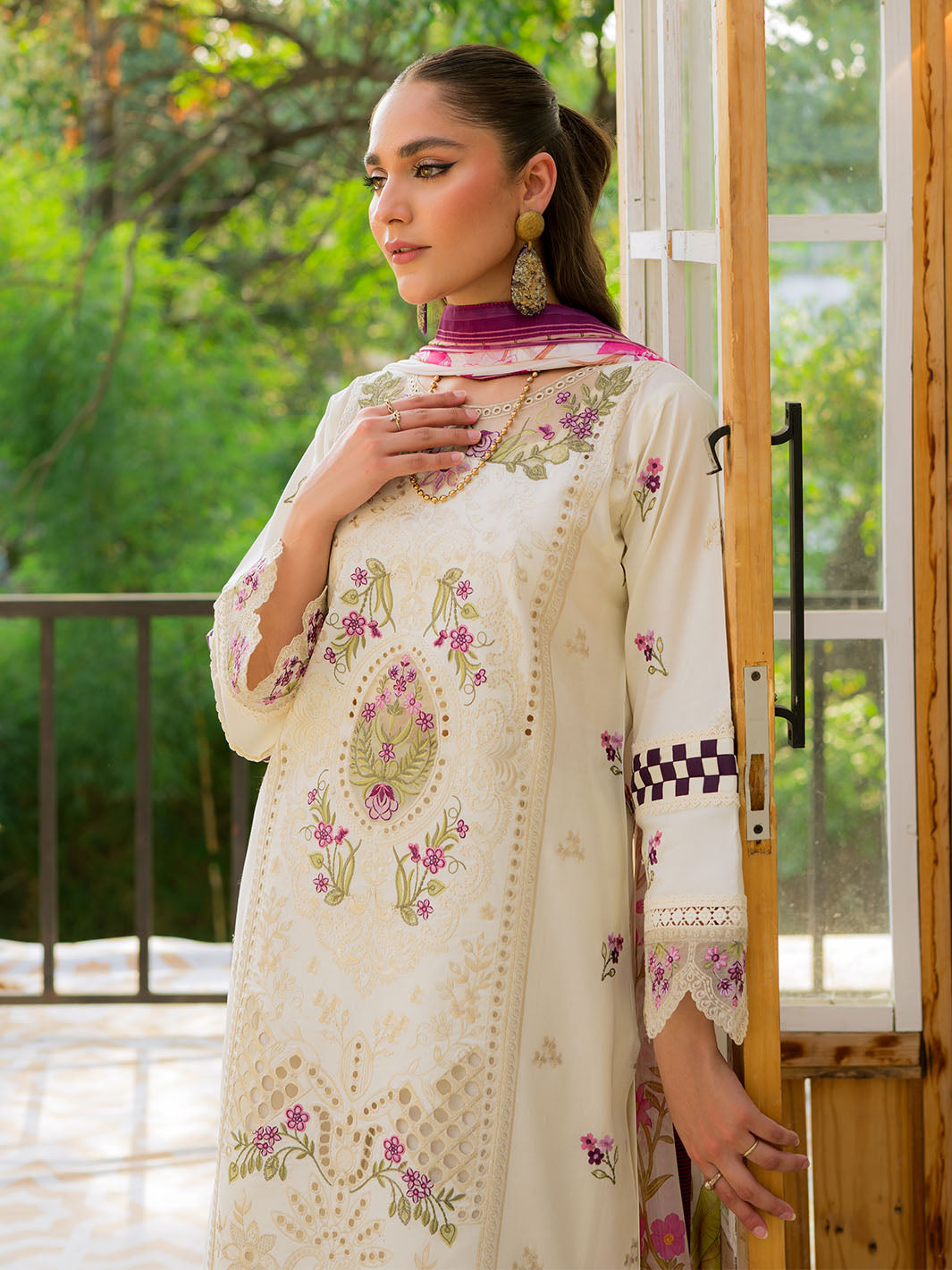 Mahnur | Bella Lawn 24 | BL - 04 - House of Zarish