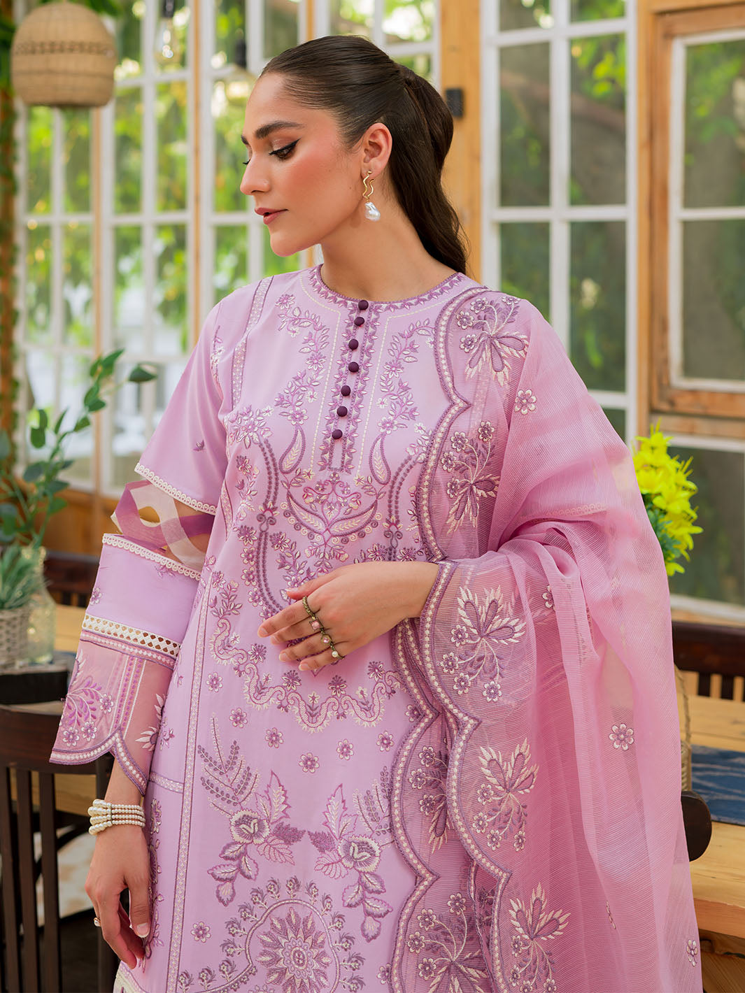 Mahnur | Bella Lawn 24 | BL - 05 - House of Zarish