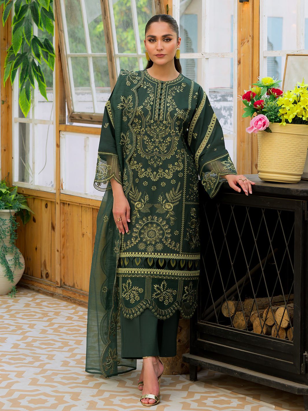 Mahnur | Bella Lawn 24 | BL - 06 - House of Zarish