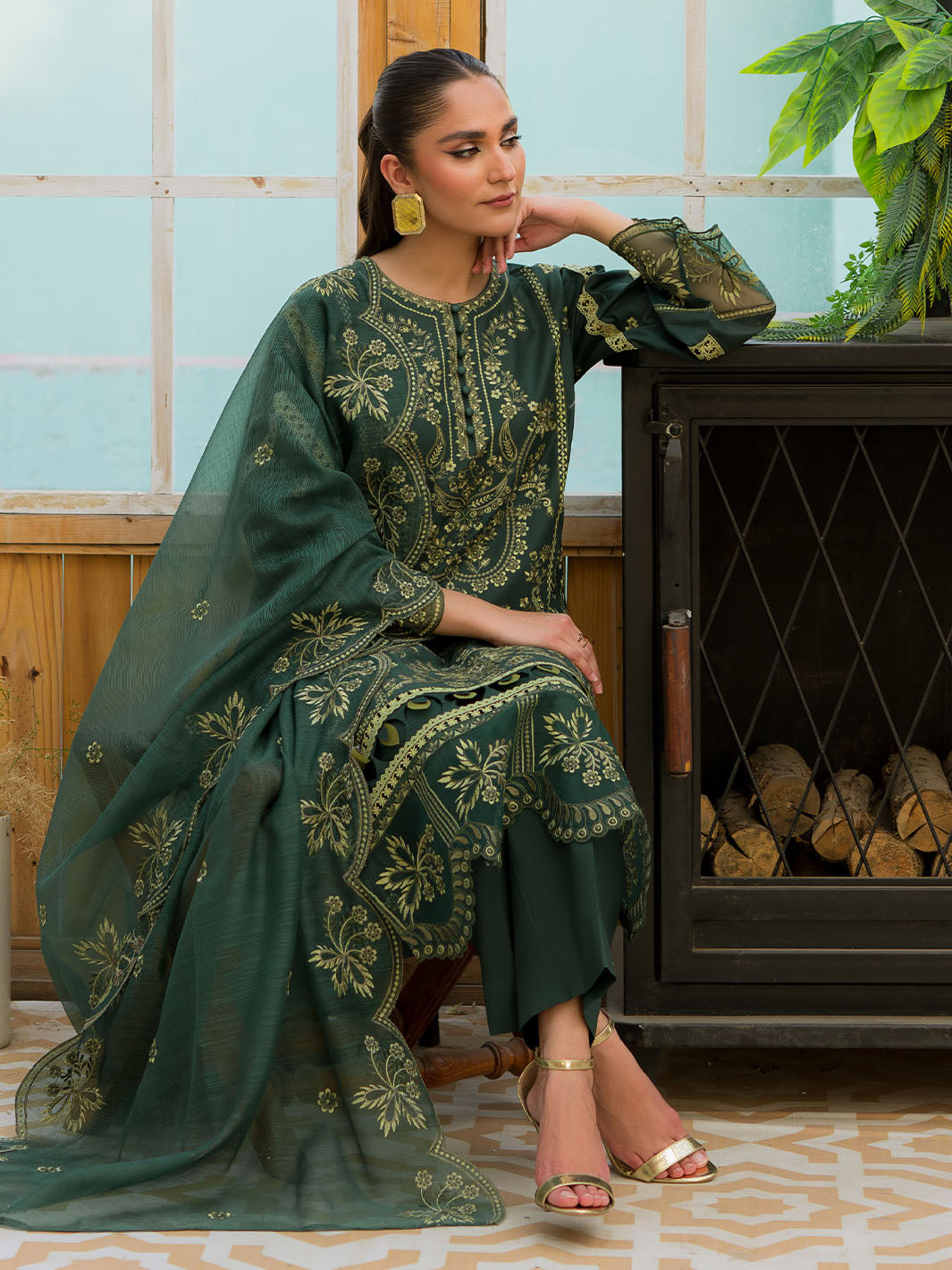 Mahnur | Bella Lawn 24 | BL - 06 - House of Zarish