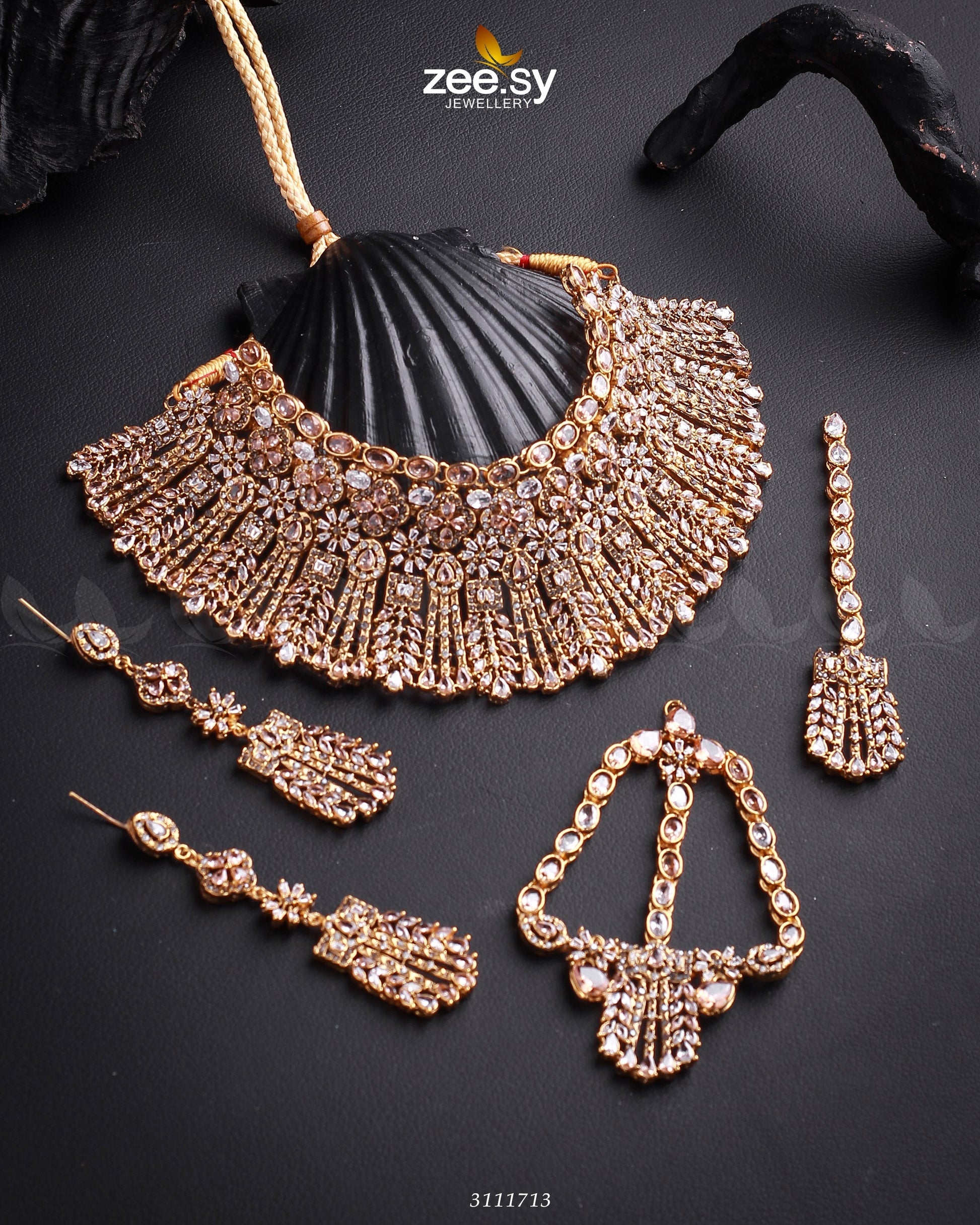 Momina Bridal Sets - House Of Zarish