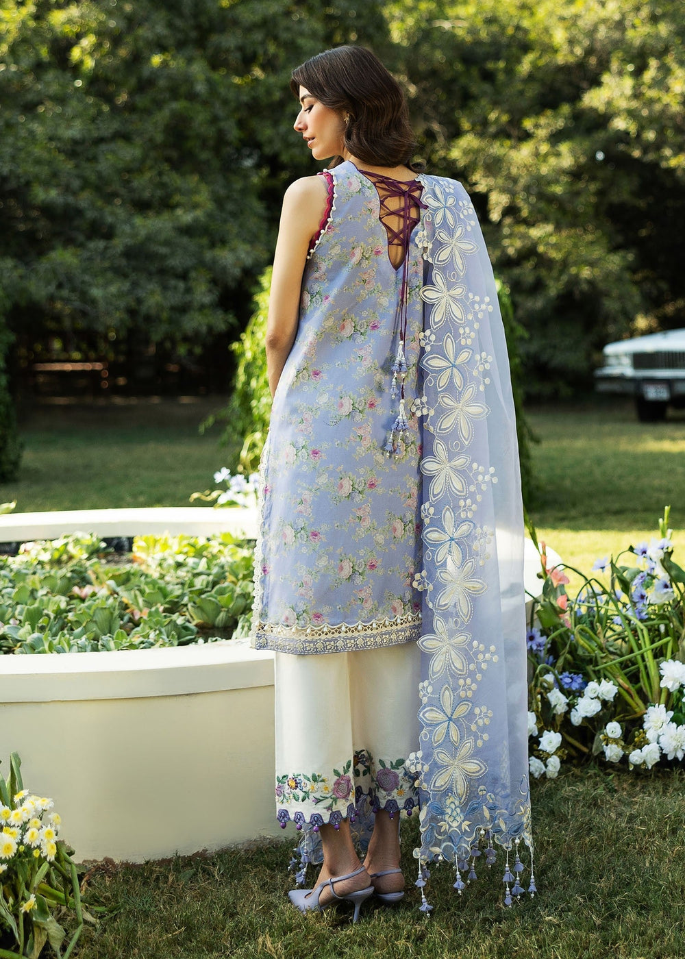 Sadaf Fawad Khan | Siraa Lawn 25 | BLOOM - A - House Of Anaya