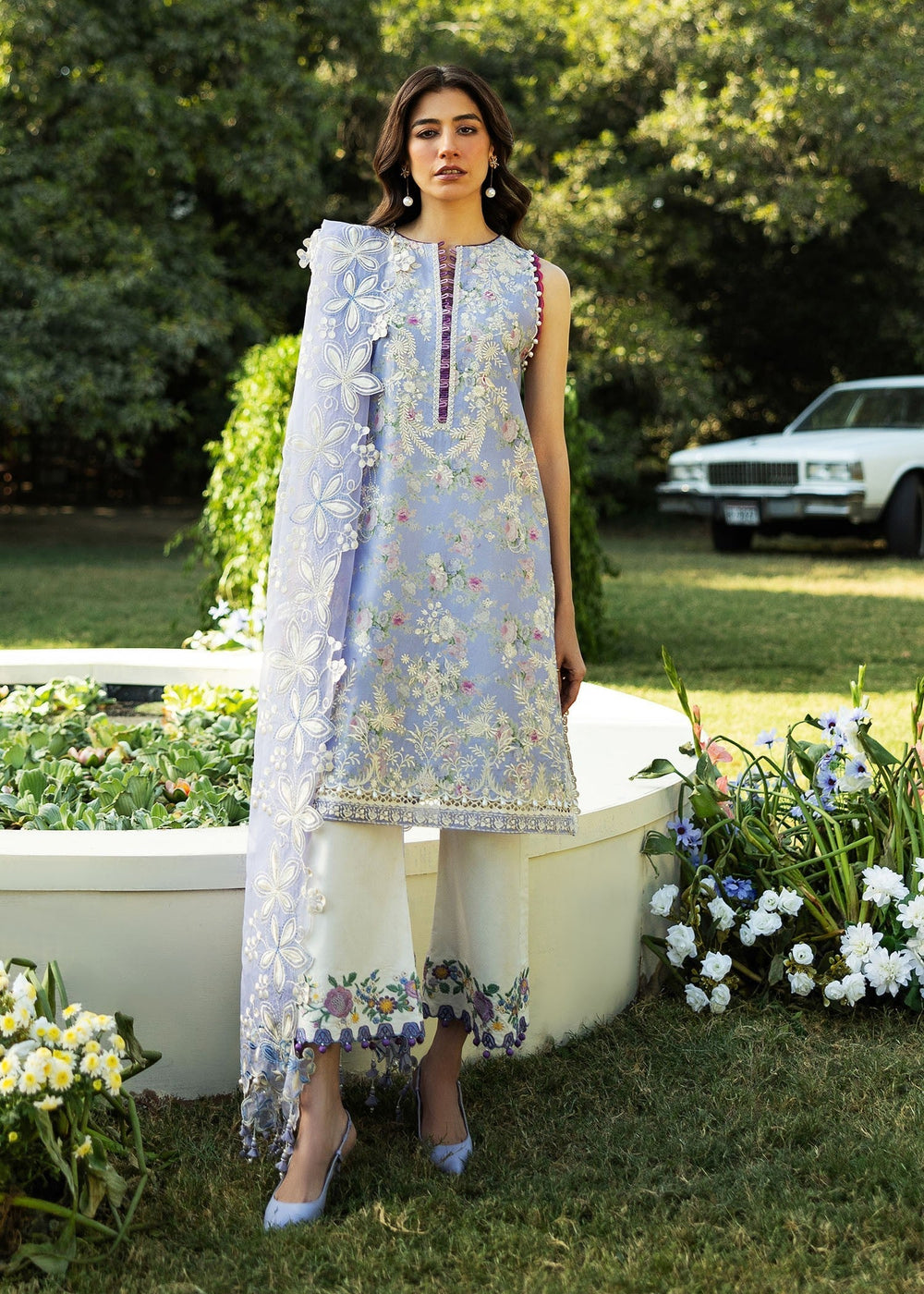Sadaf Fawad Khan | Siraa Lawn 25 | BLOOM - A - House Of Anaya