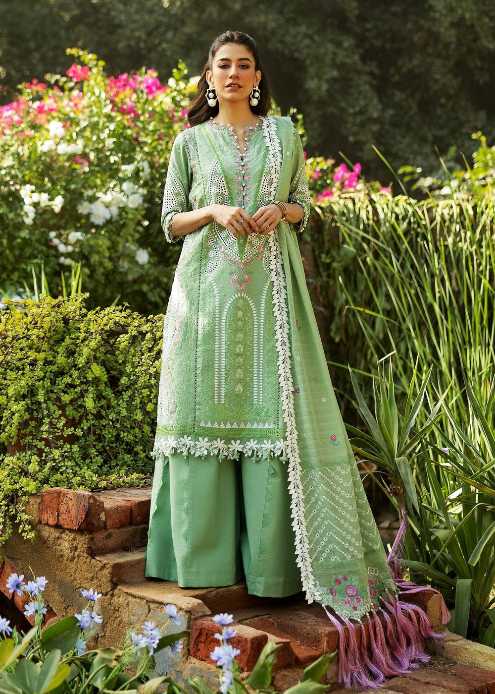 Sadaf Fawad Khan | Siraa Lawn 25 | FRENCH HEARTS - A - House Of Anaya