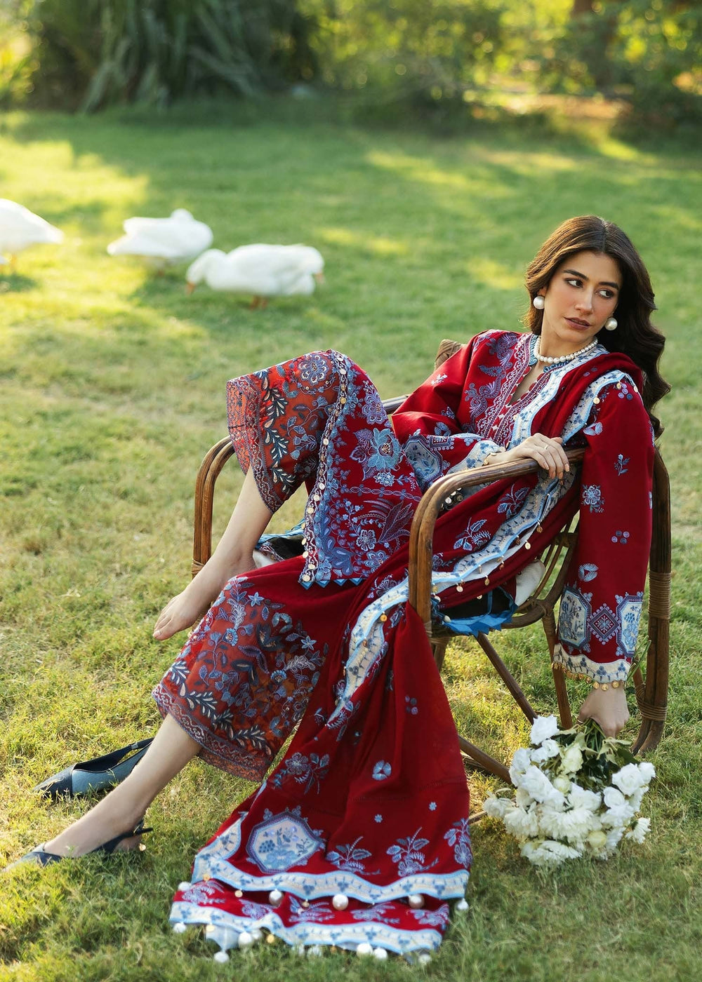 Sadaf Fawad Khan | Siraa Lawn 25 | KOI - A - House Of Anaya