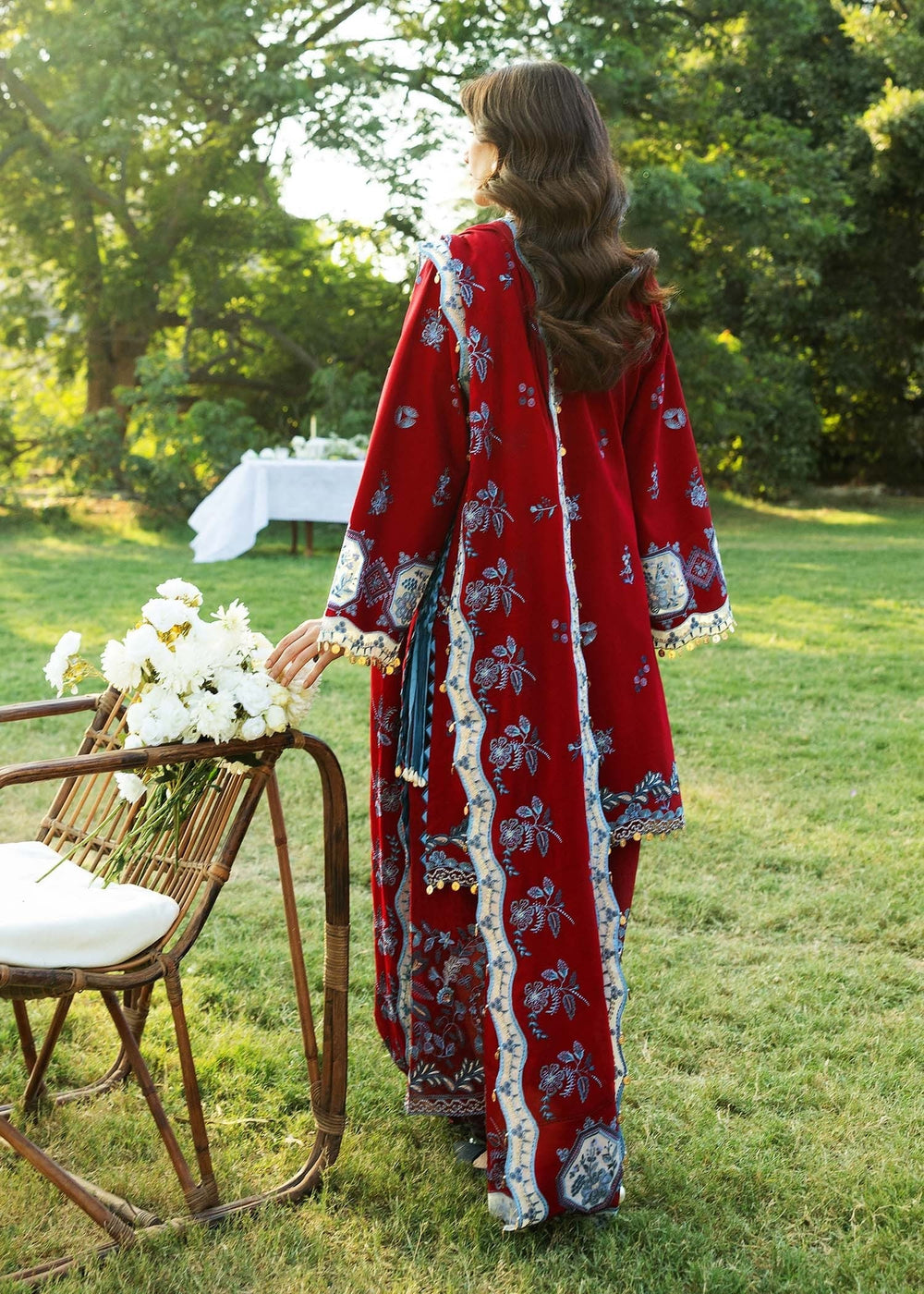 Sadaf Fawad Khan | Siraa Lawn 25 | KOI - A - House Of Anaya