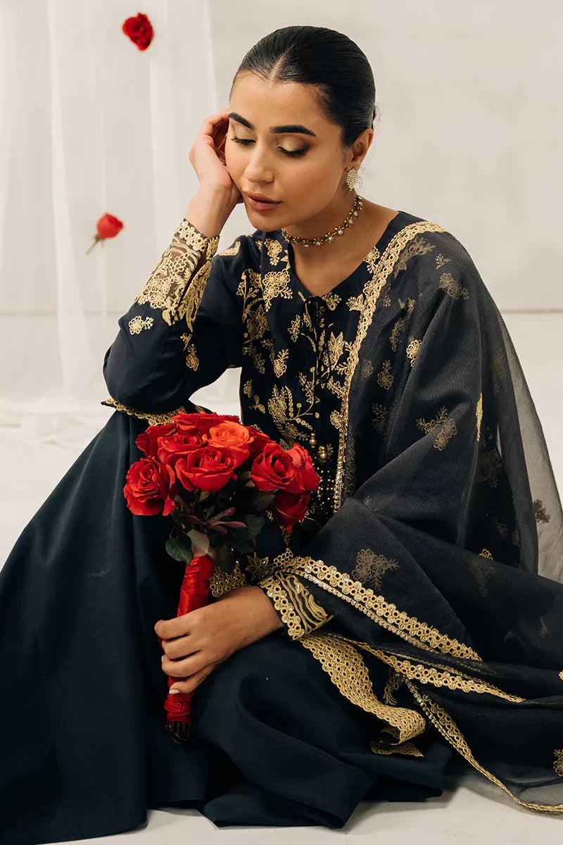 Cross Stitch | Luxe Atelier 24 | Charcoal Tint - House Of Anaya