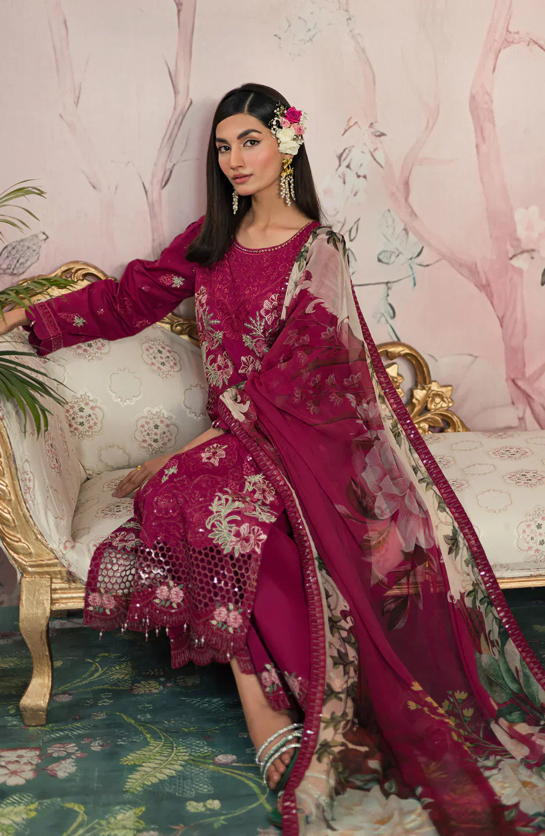 Emaan Adeel | Ayra Luxury Lawn 24 | AR-04 - House Of Anaya
