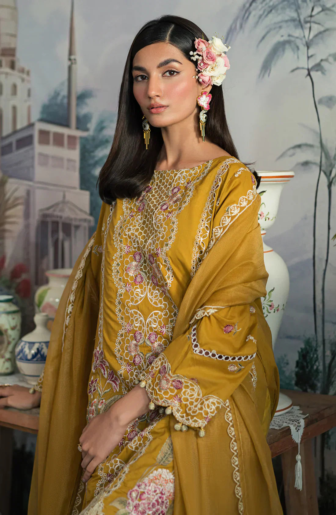 Emaan Adeel | Ayra Luxury Lawn 24 | AR-06 - House Of Anaya