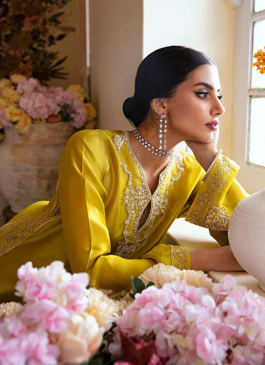 Farah Talib Aziz | Mayna Festive Luxe | Veesta Lime - House Of Anaya