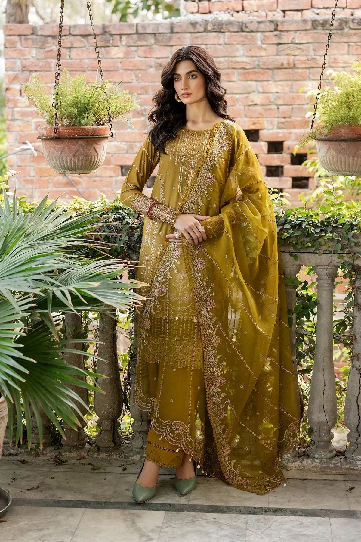 Farasha | Bahaar Embroidered Lawn | Summer Bloom - House Of Anaya