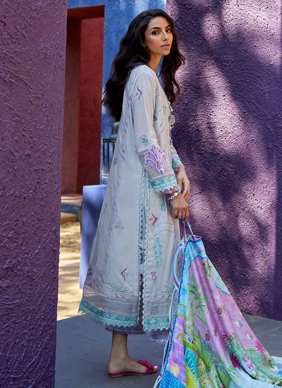 Farah Talib Aziz | Suay Lawn 24 | ZOELLA Black - House Of Anaya