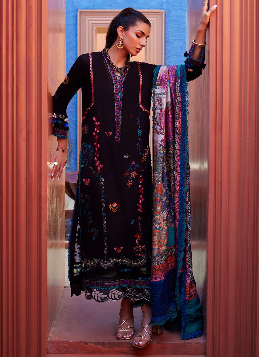 Farah Talib Aziz | Suay Lawn 24 | ILARIA Black - House Of Anaya