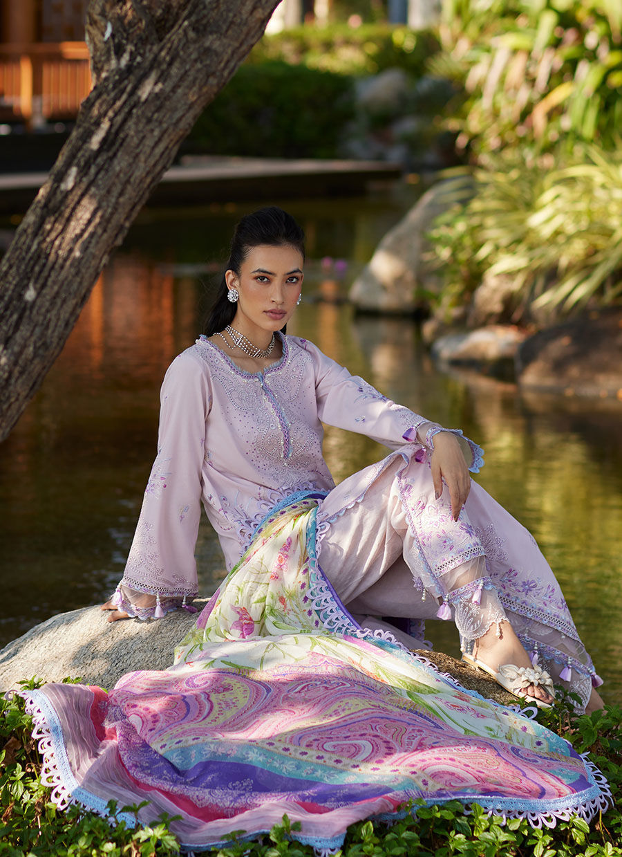 Farah Talib Aziz | Suay Lawn 24 | IZUMI PINK - House Of Anaya