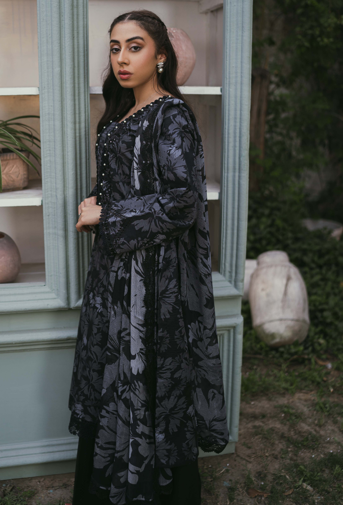 Humdum | Gardenia Lawn | D04 - House Of Anaya