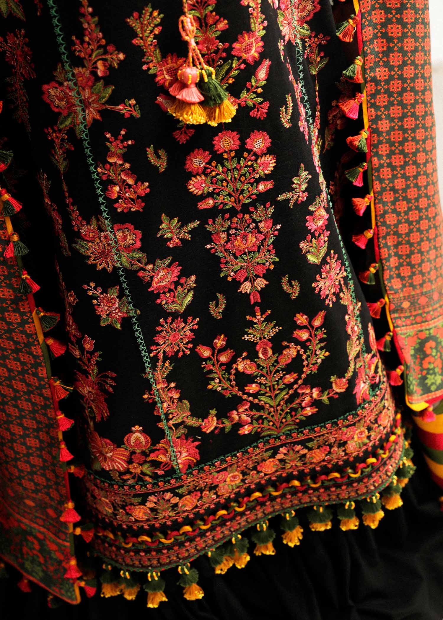 Hussain Rehar | Winter Shawl Khaddar 23 | Raat - House Of Anaya