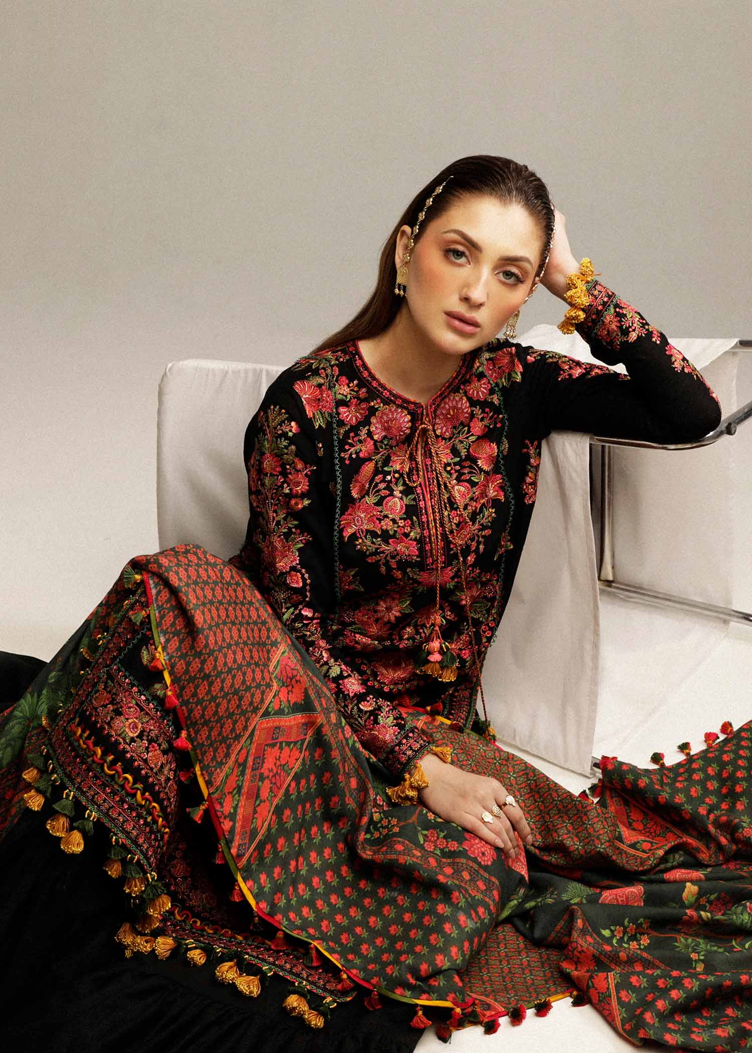 Hussain Rehar | Winter Shawl Khaddar 23 | Raat - House Of Anaya