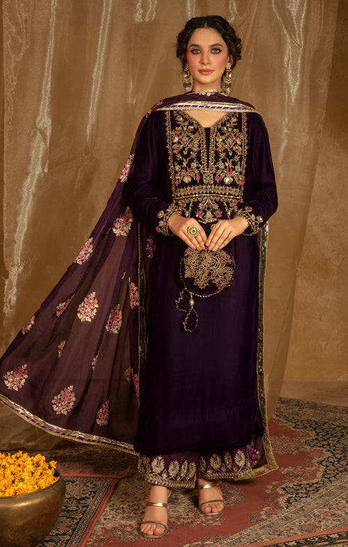 Maya | Raazi Velvet 24 | IBAARAT - House Of Anaya