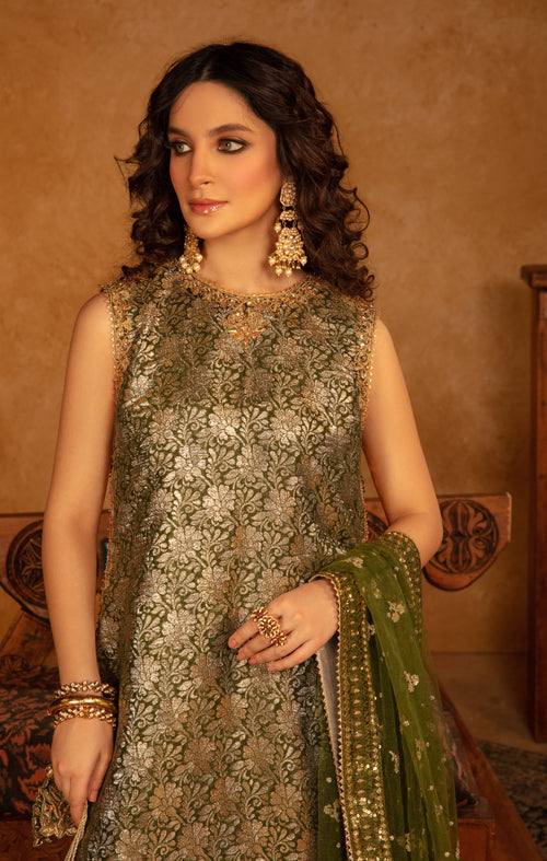Maya | Raazi Velvet 24 | GULZAR - House Of Anaya