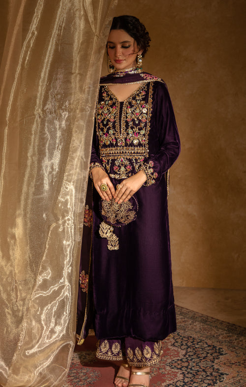 Maya | Raazi Velvet 24 | IBAARAT - House Of Anaya