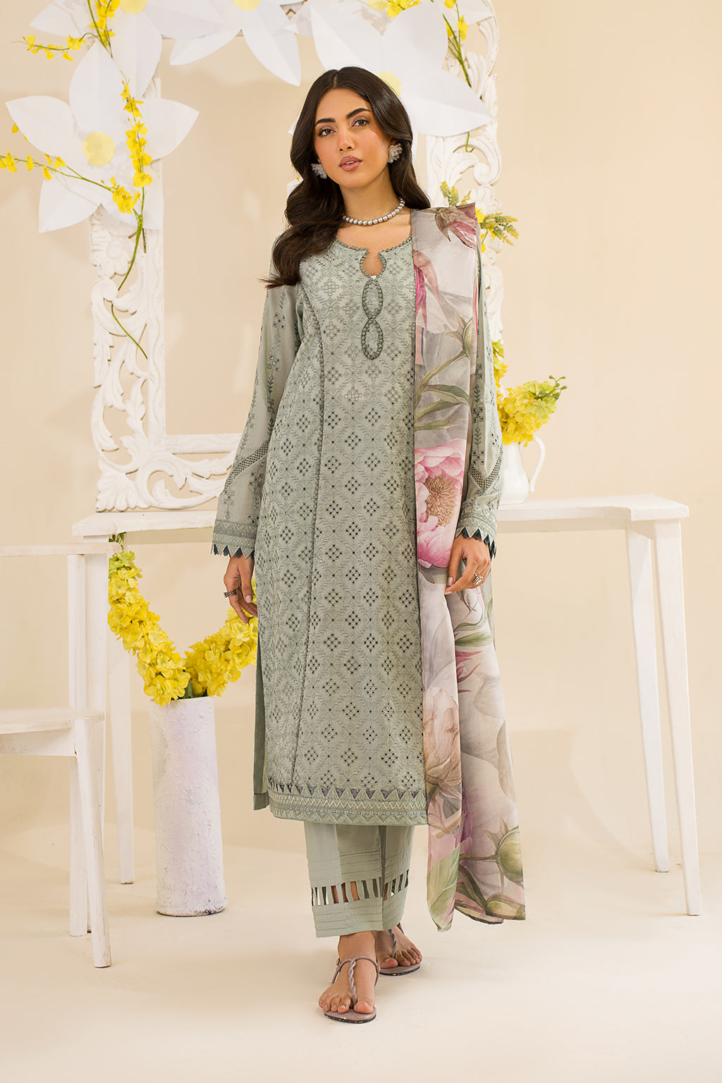 Iznik | Lawnkari 24 | UE-189 SLEEKCHIC - House Of Anaya