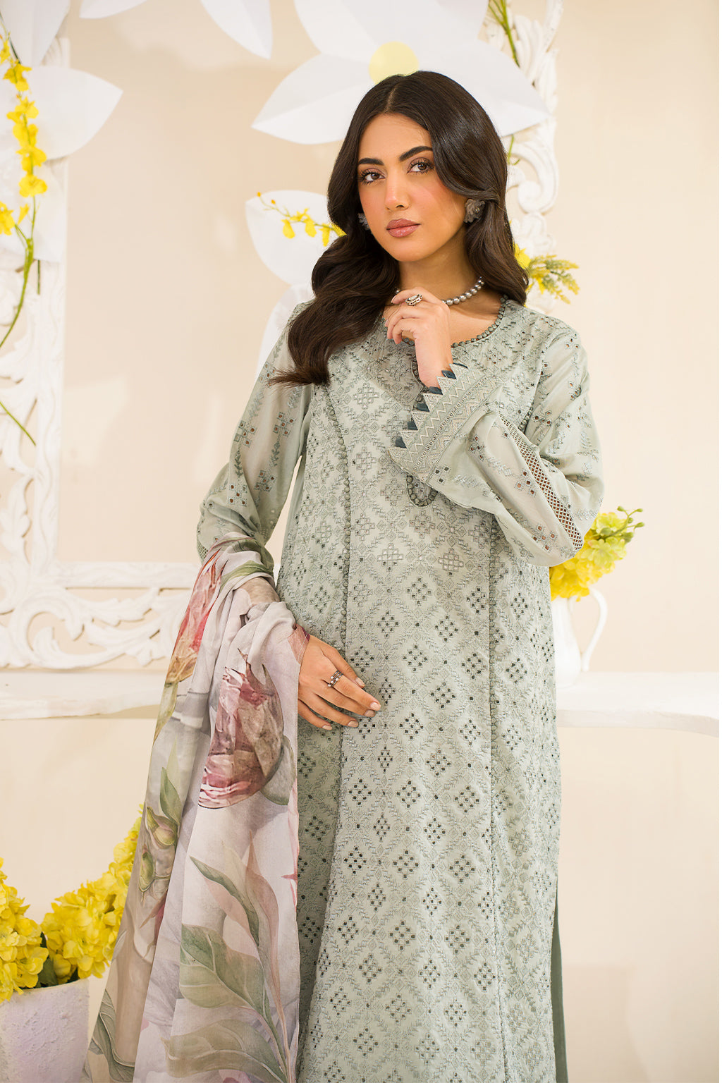 Iznik | Lawnkari 24 | UE-189 SLEEKCHIC - House Of Anaya