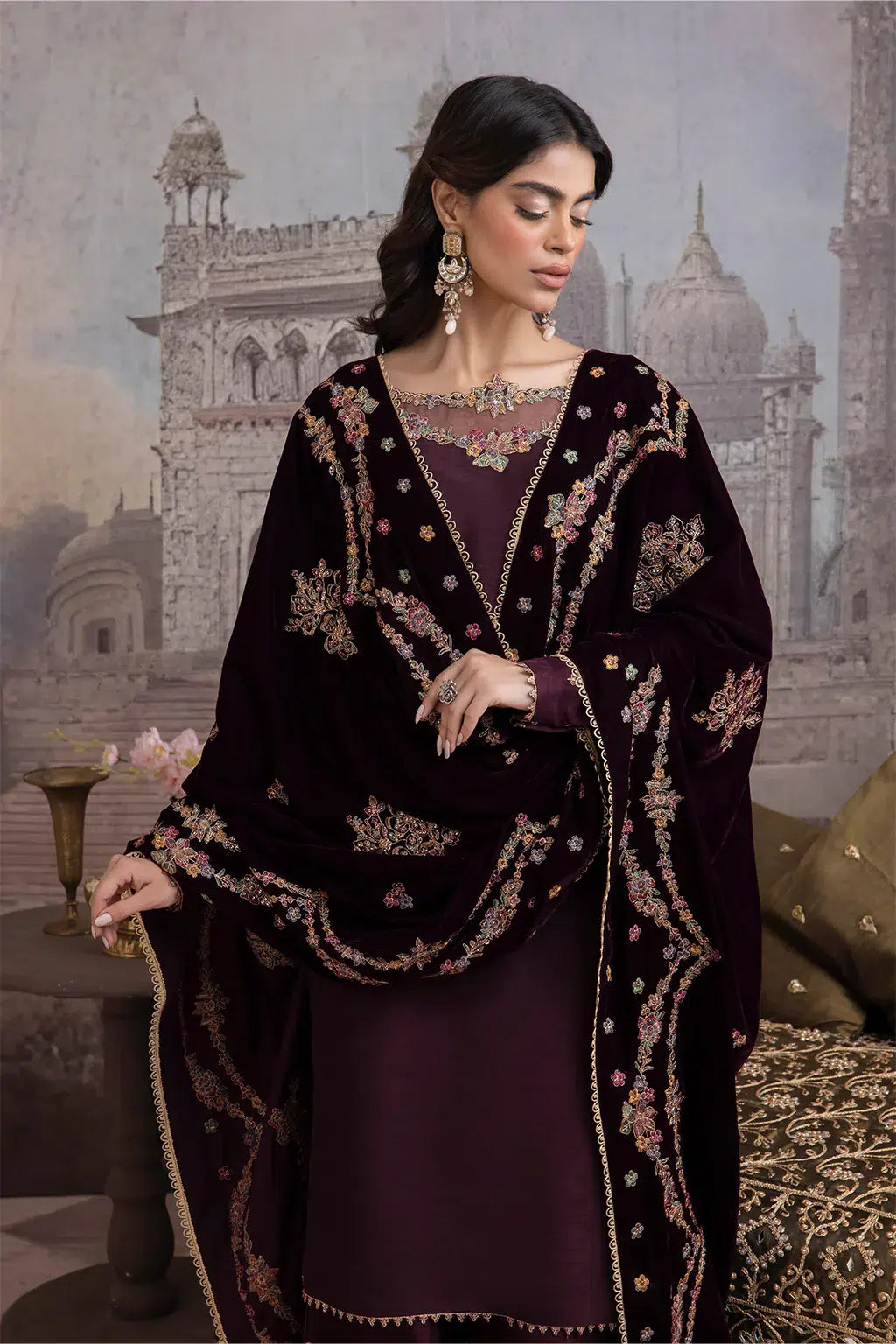 Iznik | Festive Velvet 23 | IV-32 ZARIN - House Of Anaya