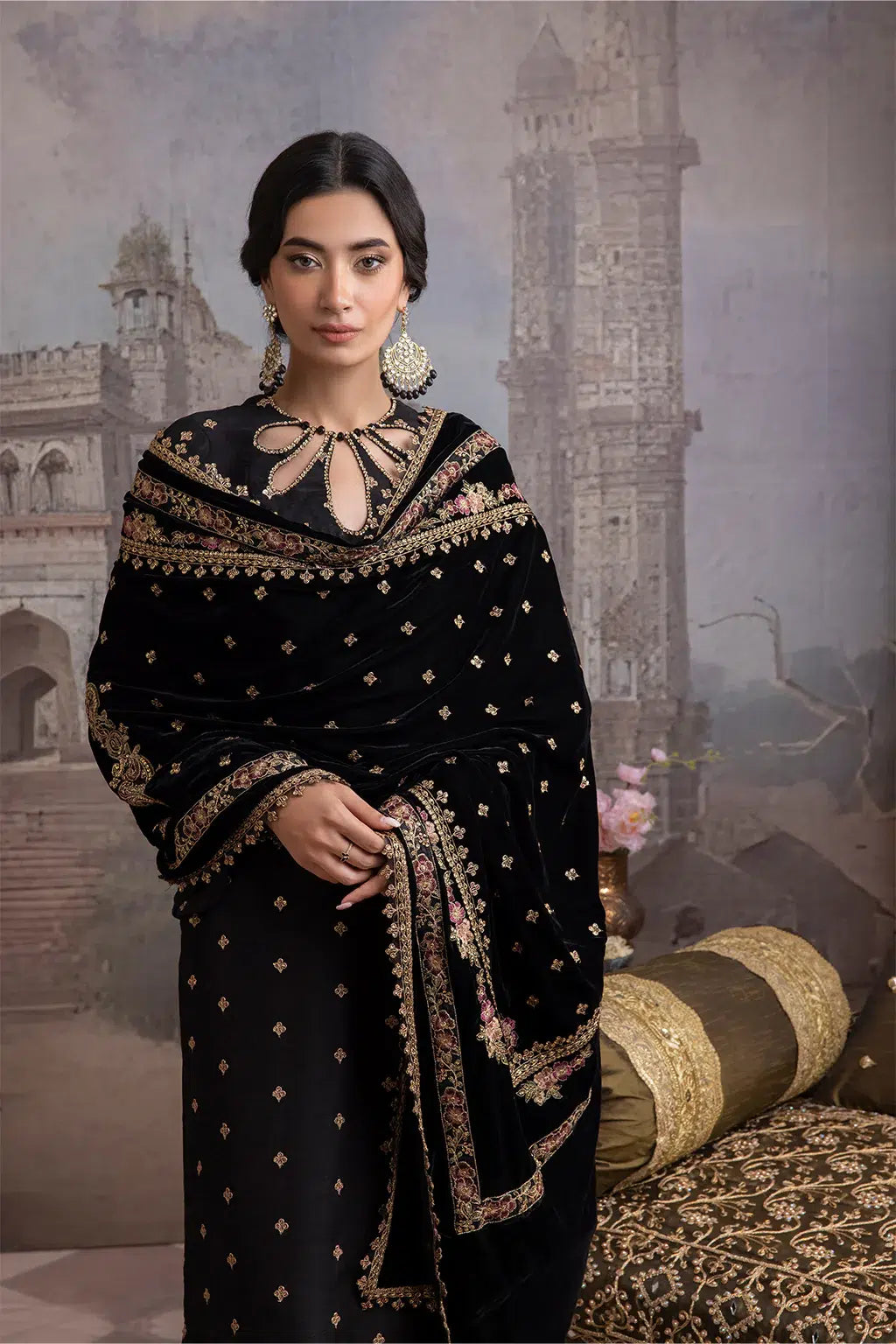 Iznik | Festive Velvet 23 | IV-28 LEILA - House Of Anaya