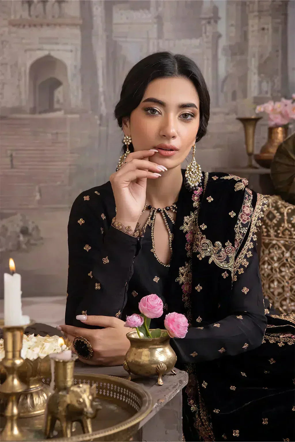 Iznik | Festive Velvet 23 | IV-28 LEILA - House Of Anaya
