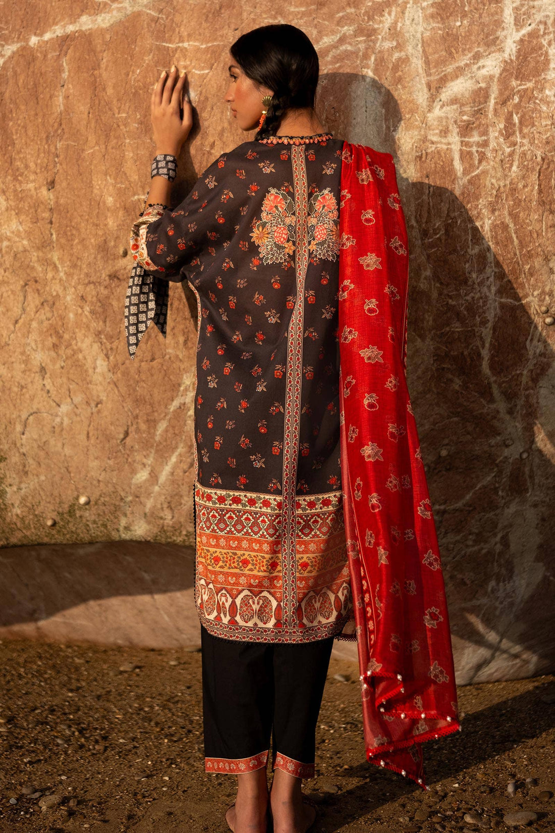 Sana Safinaz | Mahay Spring 24 | H241-017A-2BK - House Of Anaya
