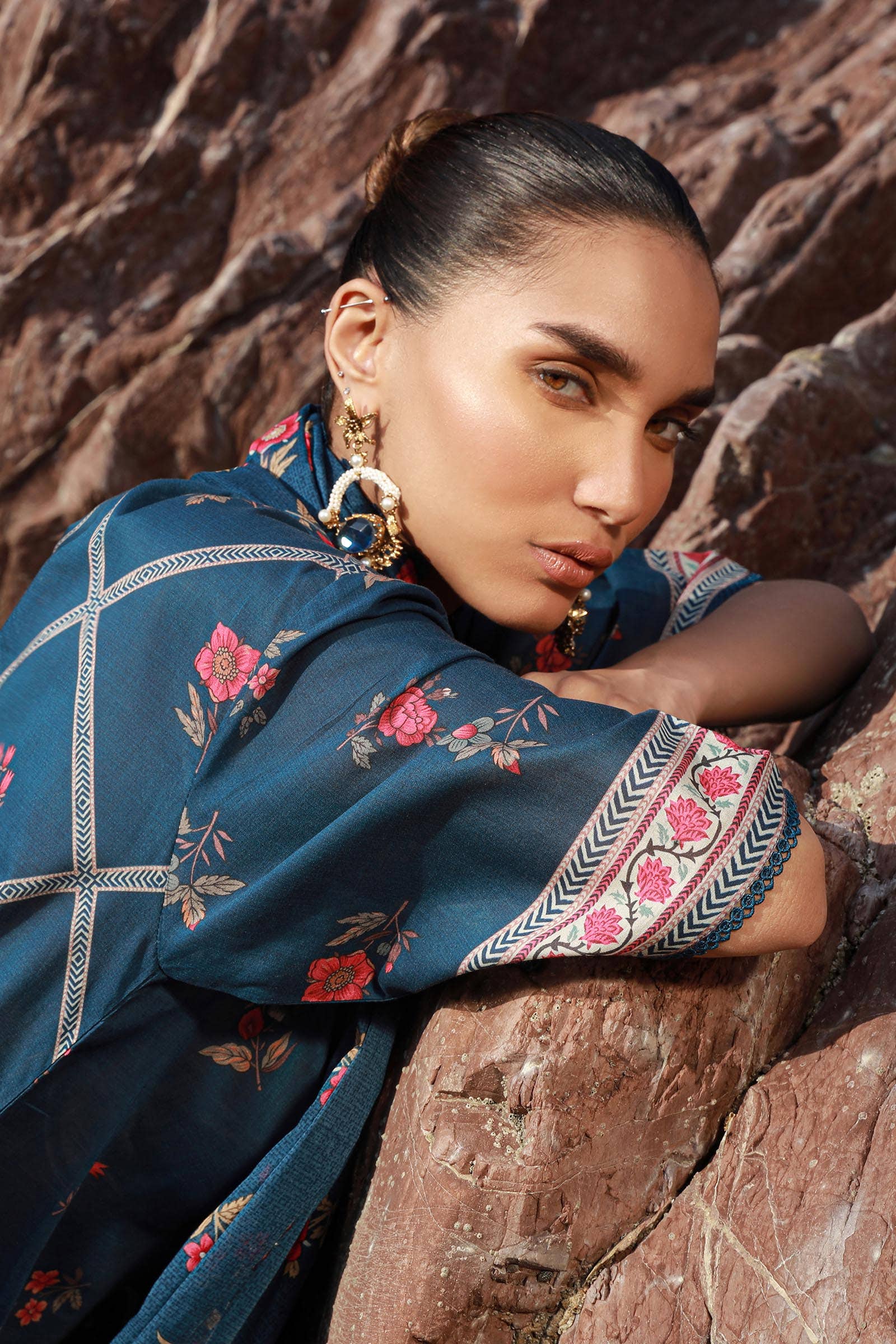 Sana Safinaz | Mahay Spring 24 | H241-020B-3CG - House Of Anaya