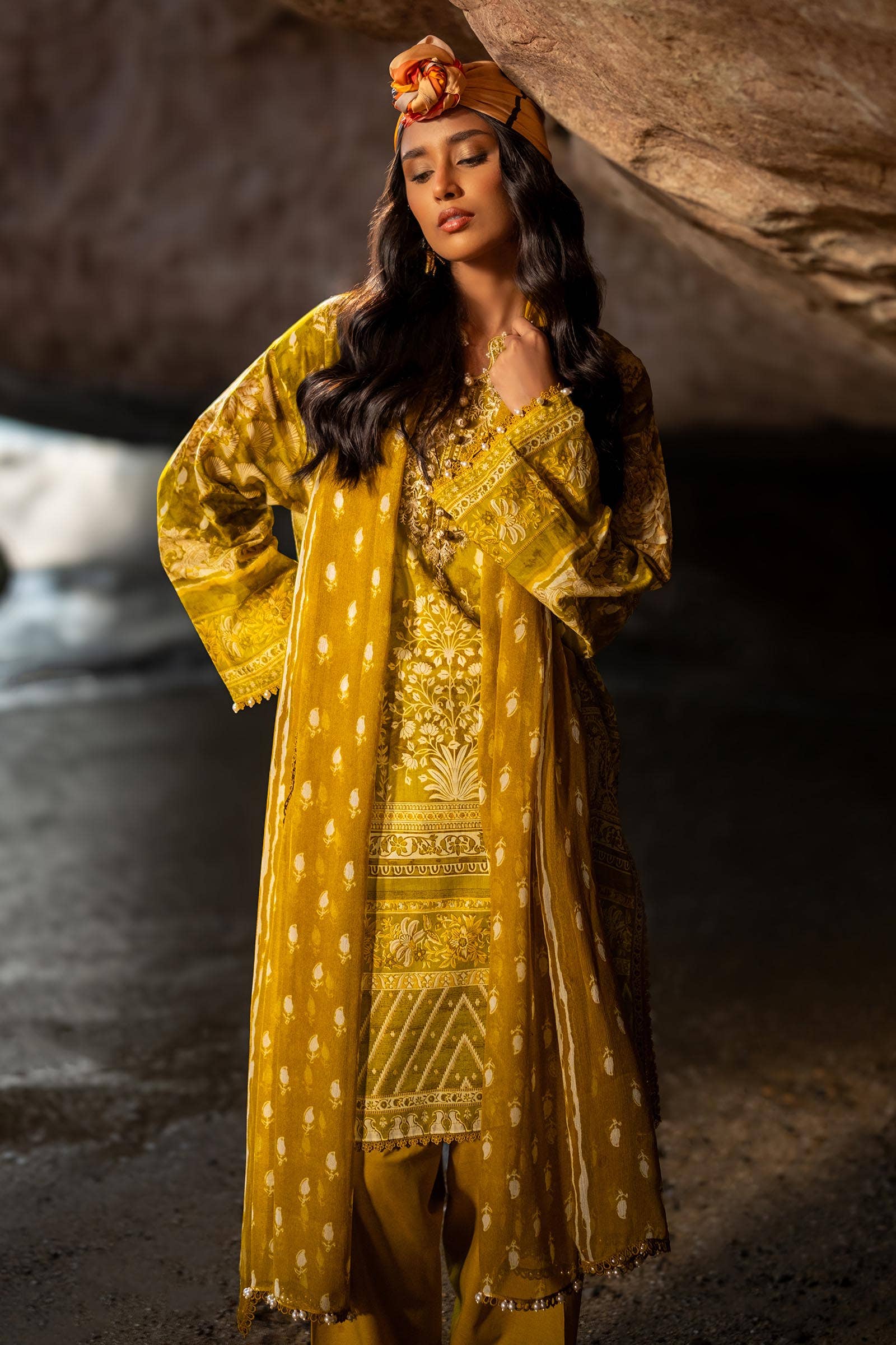 Sana Safinaz | Mahay Spring 24 | H241-005B-3CI - House Of Anaya