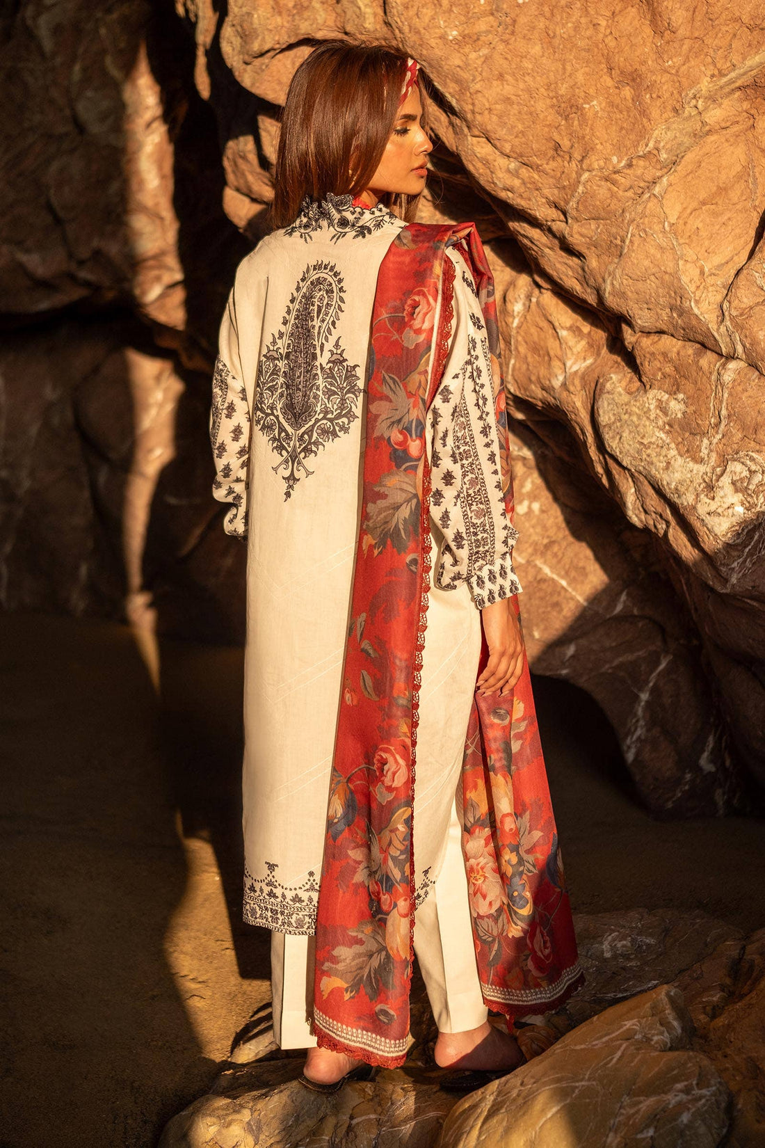Sana Safinaz | Mahay Spring 24 | H241-006A-2BS - House Of Anaya